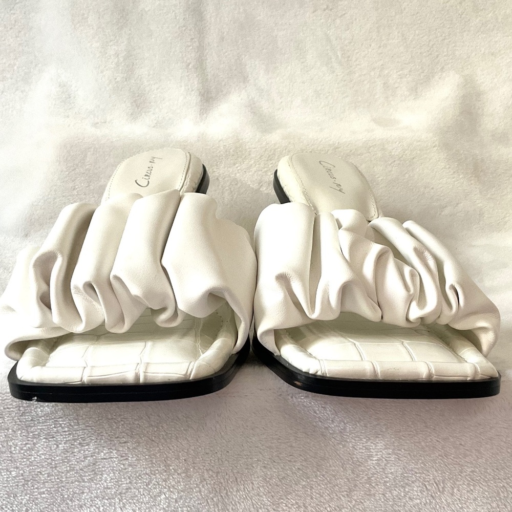 White Circus Sam Edelman Cushioned Comfy Stretchy Slip On Sandal Size 9 - Picture 5 of 16